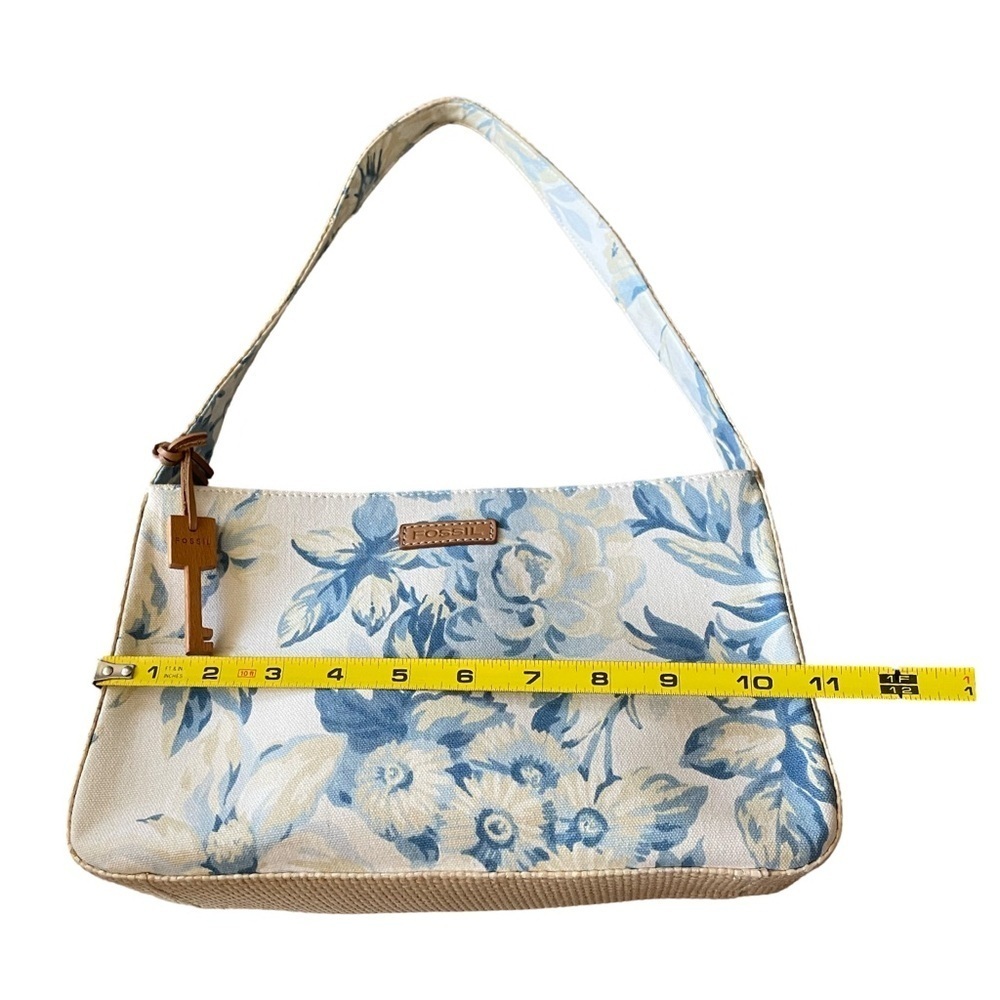 Vintage Fossil Blue and Ivory Floral Canvas Shoulder Bag - Picture 11 of 15
